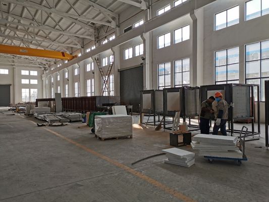 Uniformidad de la temperatura ± 5 C Horno cerámico industrial de área de temperatura constante con elemento calefactor de varilla de silicio y molibdeno en forma de U Materiales refractarios de aislamiento cerámico